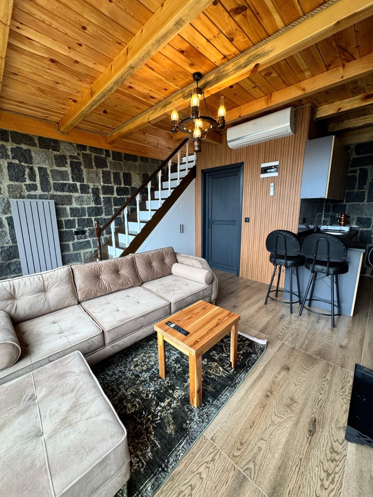 NO : 10 Jakuzili Bungalov