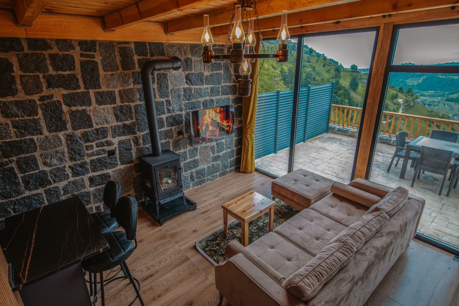 NO : 10 Jakuzili Bungalov