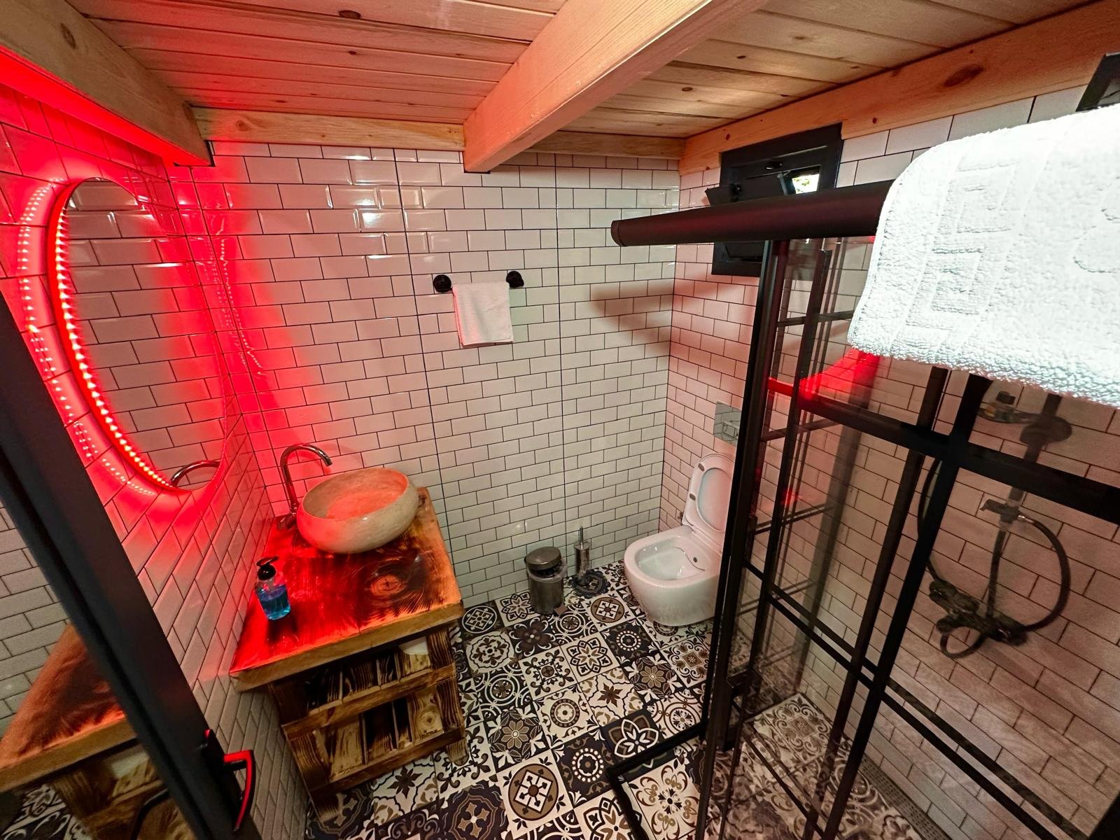 NO : 11 Jakuzili Bungalov