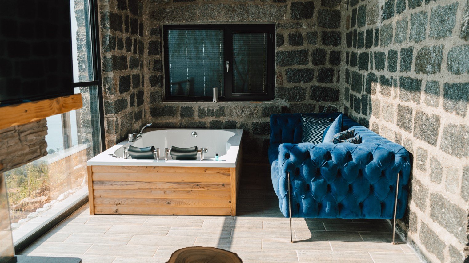 NO : 3 Jakuzili Bungalov