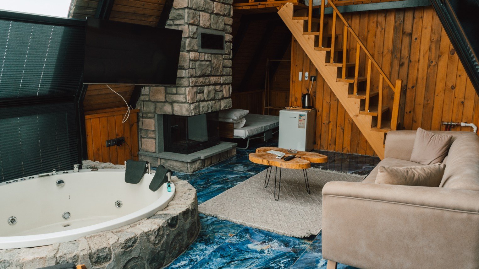 NO : 4 Jakuzili Bungalov