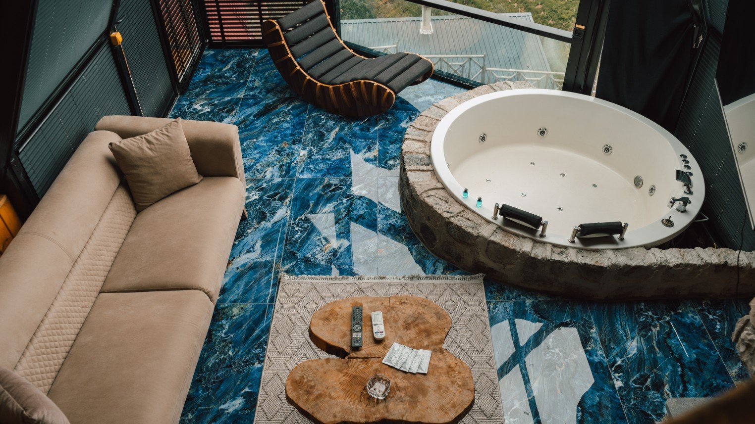 NO : 4 Jakuzili Bungalov